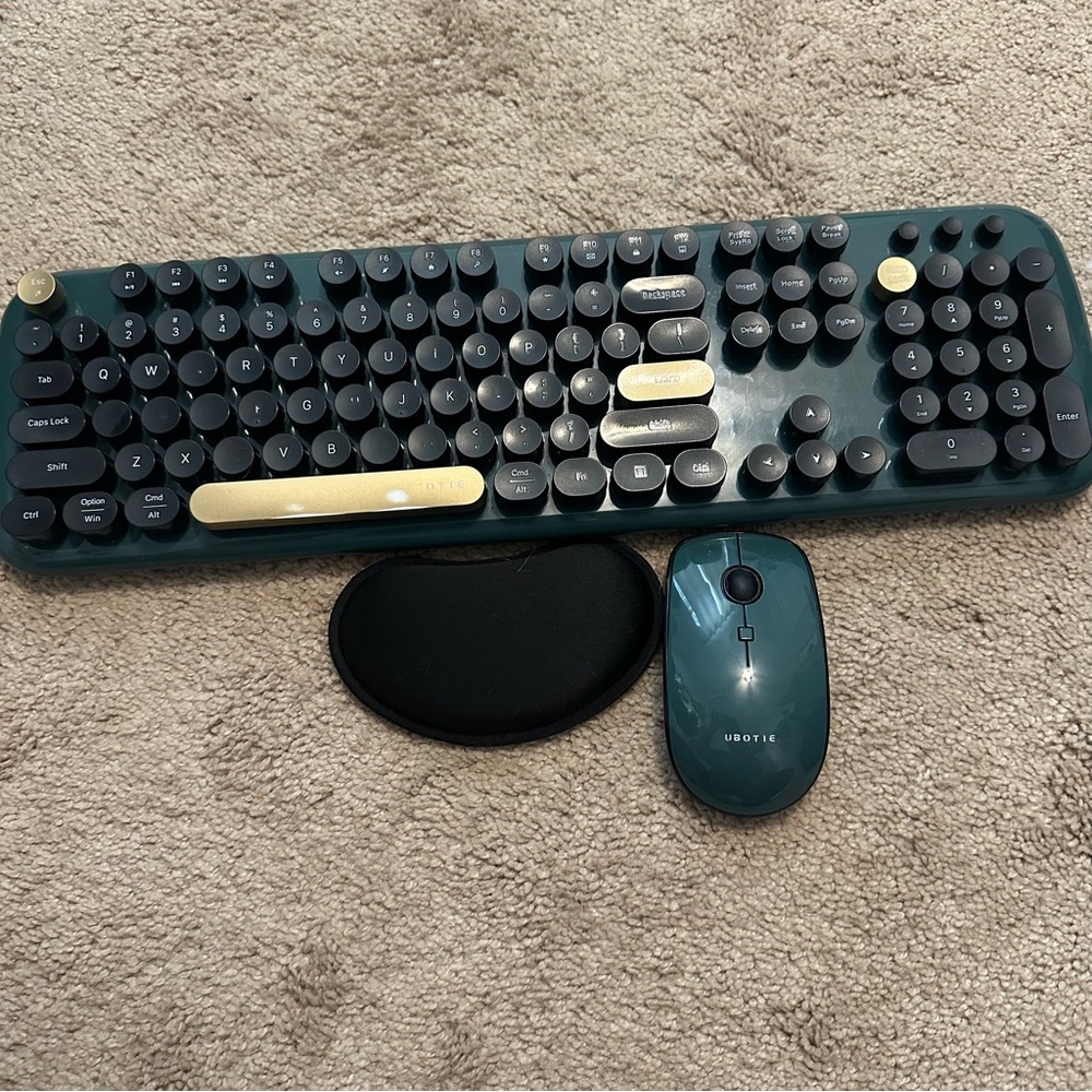 Wireless Mouse & Keyboard Set
